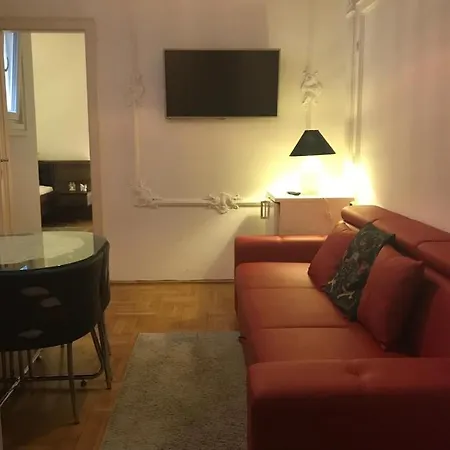 Monolit Center Homestay