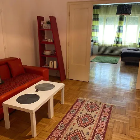Homestay Monolit Center